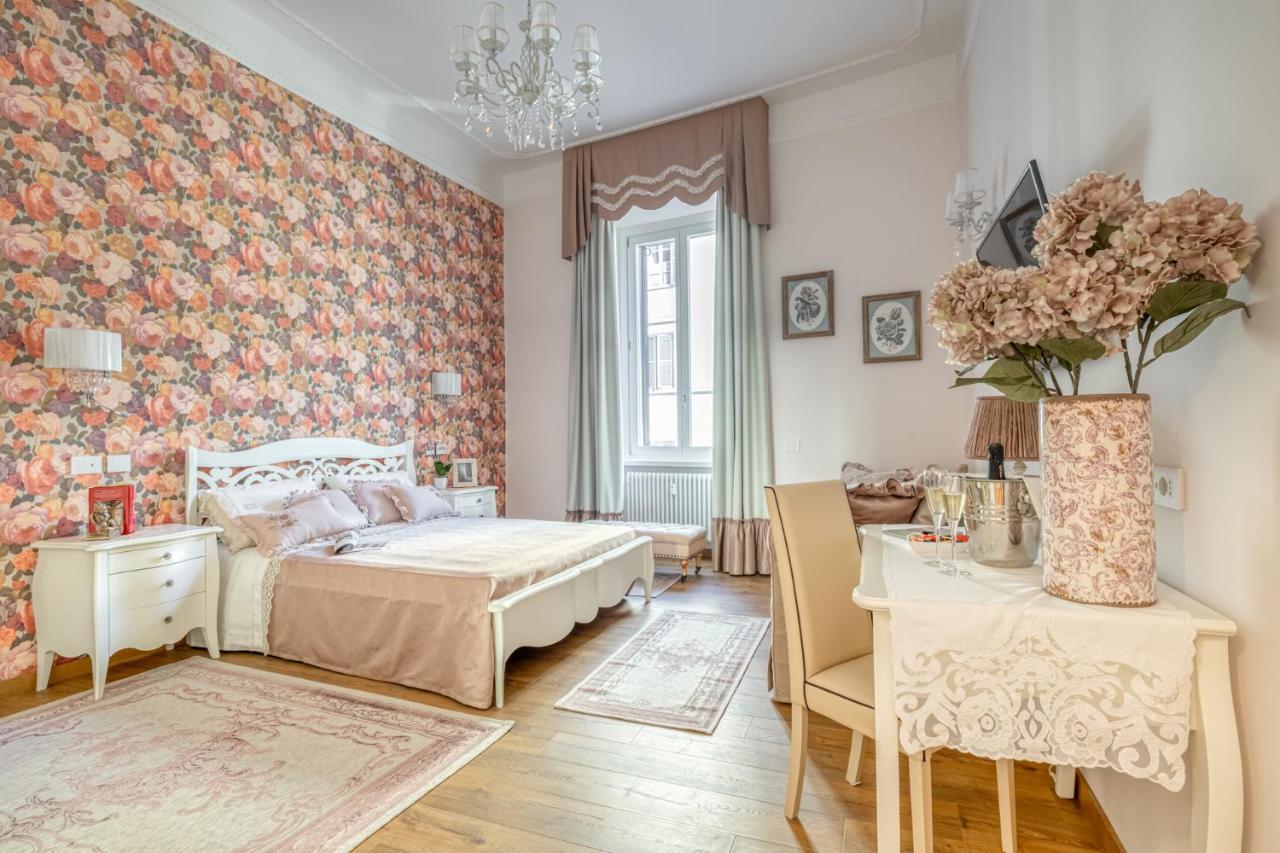 Luxury Stars In Rome - Andromeda Apartment In Colosseum Ngoại thất bức ảnh