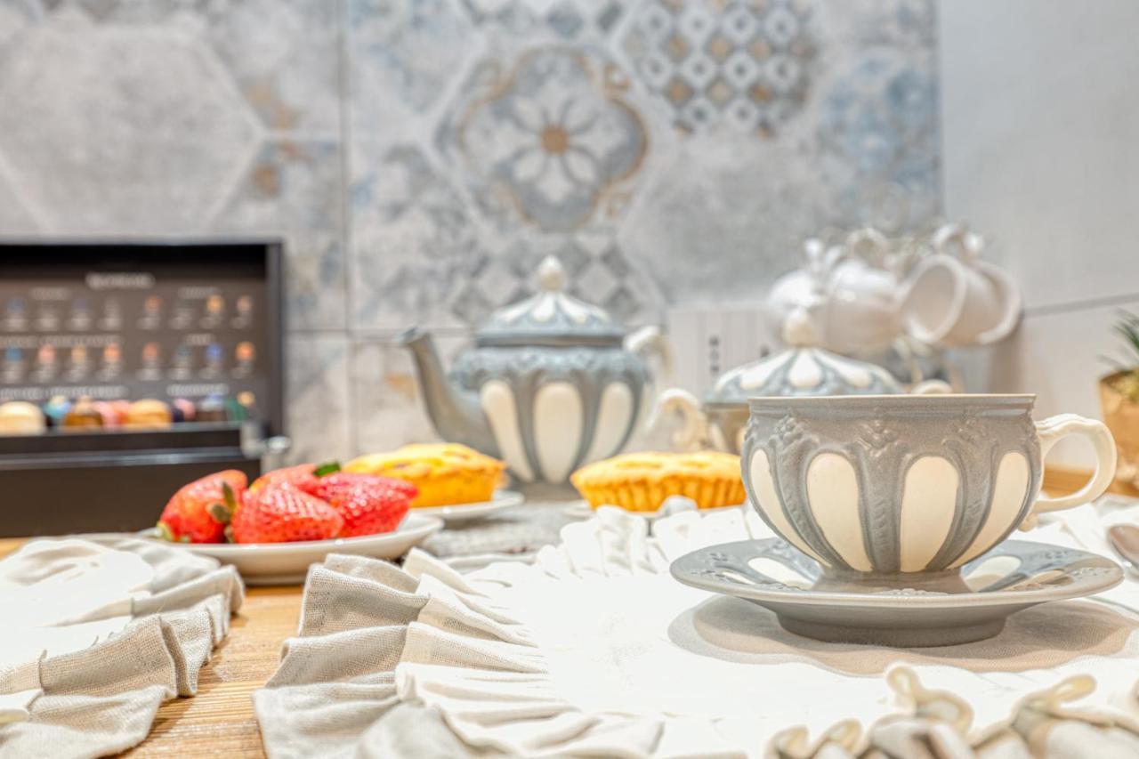Luxury Stars In Rome - Andromeda Apartment In Colosseum Ngoại thất bức ảnh